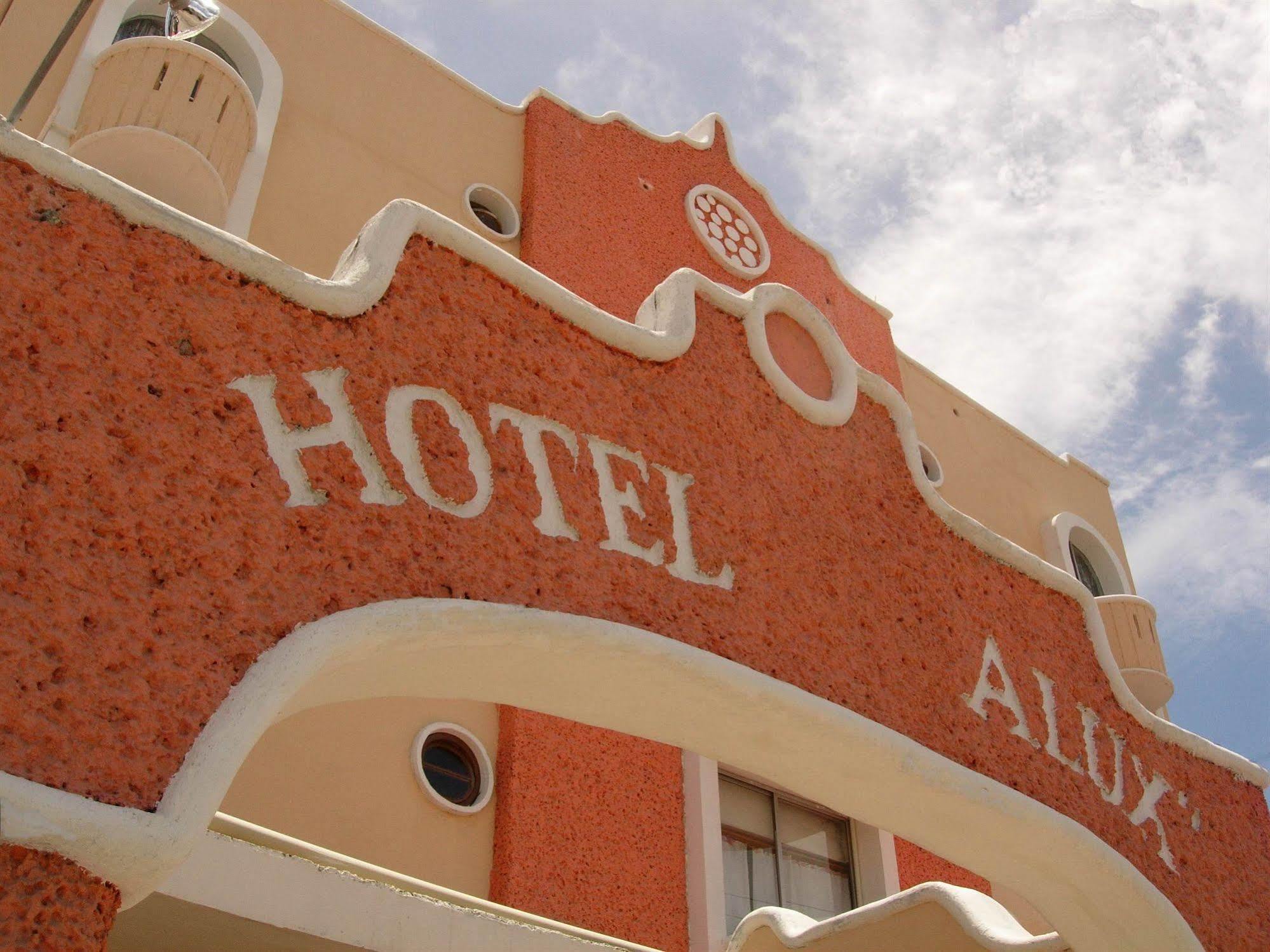 Hotel Alux Cancún Exterior foto